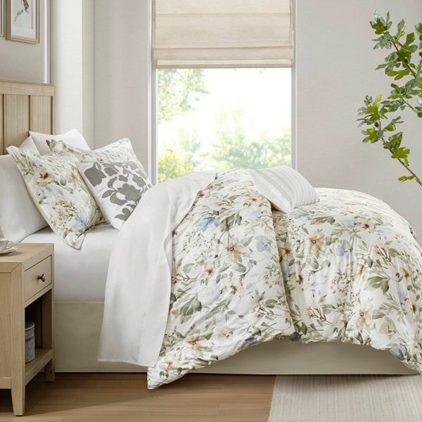 Harbor House Blue Herbal 6 Piece Cotton Sateen Print Oversized Comforter Set, Cal King HH10-1877 - Image 2