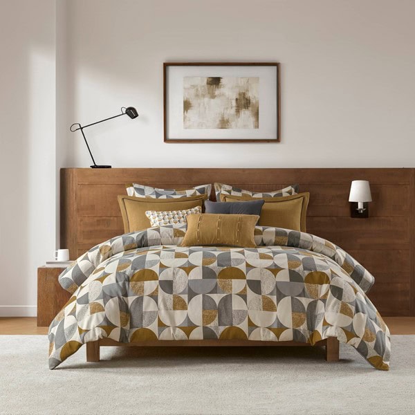 Madison Park Signature Cirque Jacquard Oversized Duvet Style Comforter Set in Gold, King MPS10-597