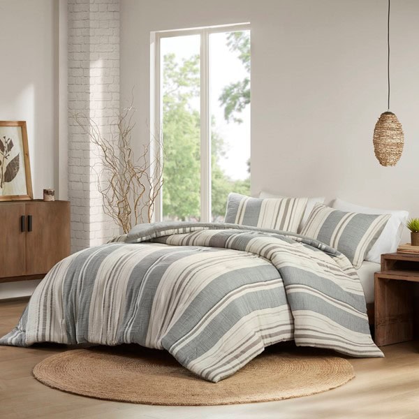 Woolrich Mesa Comforter Set in Grey, Full/Queen WR10-4046