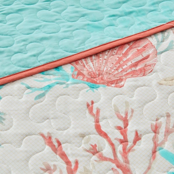 Madison Park Pebble Beach 6 Piece Cotton Sateen Quilt Set with Throw Pillows in Coral, Full/Queen MP13-2709 - Image 2