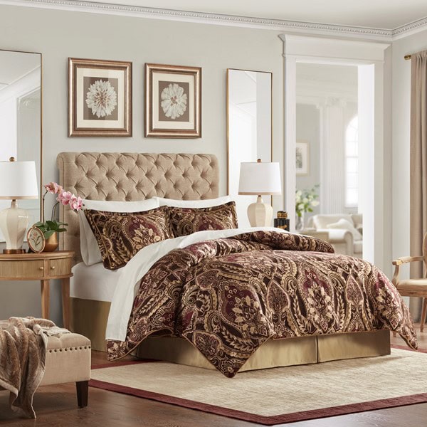 Croscill Classics Julius 4 Piece Comforter Set in Burgundy, Queen CCL10-0001 - Image 3