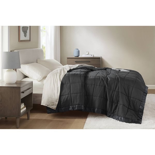 Madison Park Windom Lightweight Down Alternative Blanket with Satin Trim in Black, King MP51-8502 - Image 4