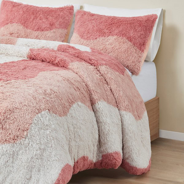 Intelligent Design Cassie Ombre Shaggy Faux Fur Comforter Set in Blush Multi, Full/Queen ID10-2231 - Image 3
