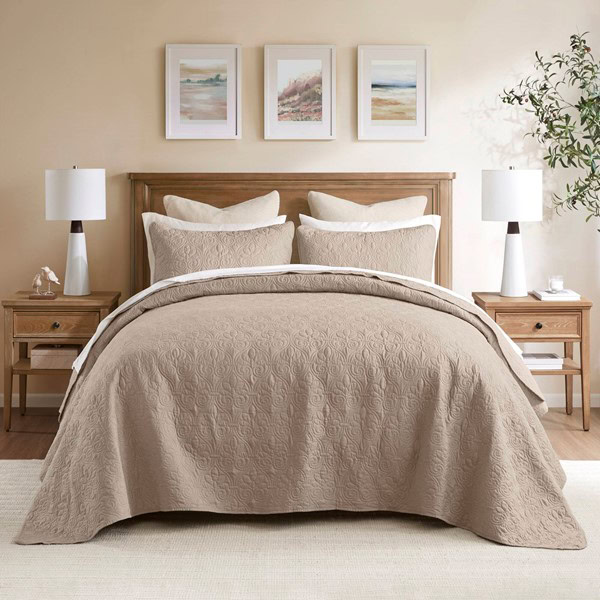 Madison Park Quebec Reversible Bedspread Set in Khaki, Queen MP13-1565 - Image 5