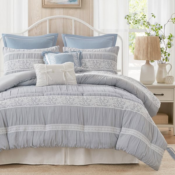 Madison Park Perryn Comforter Set in Blue, King MP10-8932