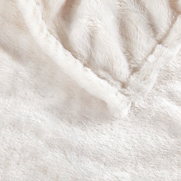 Beautyrest Heated Duke Faux Fur Heated Throw in Ivory, 50x70" BR50-0751 - Image 5