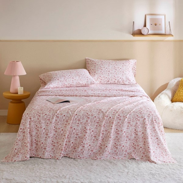 Intelligent Design Cozy Soft Cotton Flannel Printed Sheet Set in Holiday Doodles, Twin XL ID20-2509