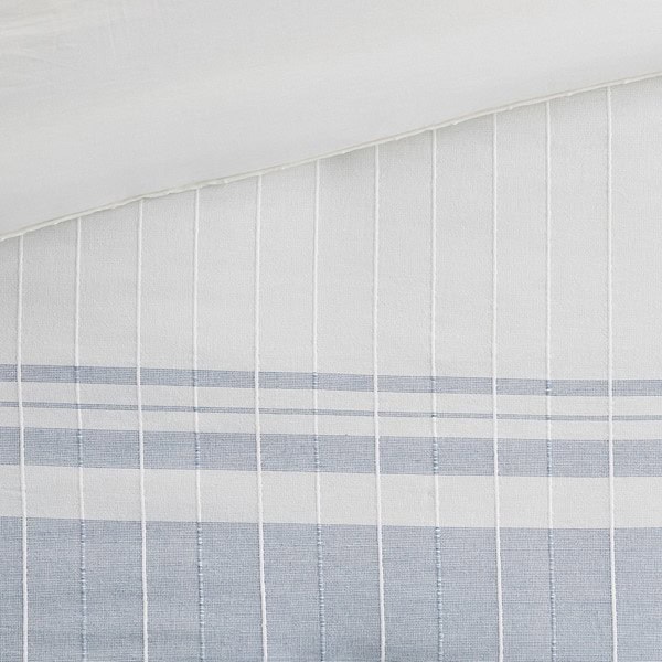 Harbor House Blue Morgan 5 Piece Cotton Jaquard Duvet Set in White/Blue, Full/Queen HH12-1868 - Image 3