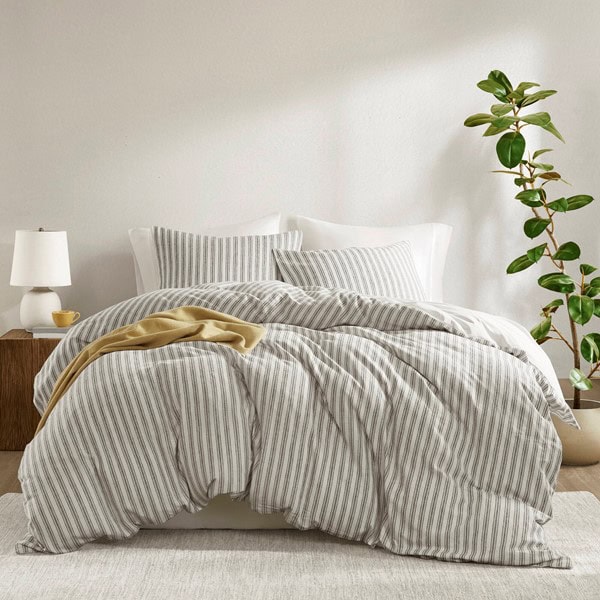 Madison Park Etta Duvet set in Grey, Queen MP12-8713 - Image 3