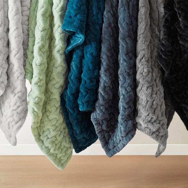 Madison Park Ruched Fur Throw in Teal, 50x60" MP50-3093 - Image 3
