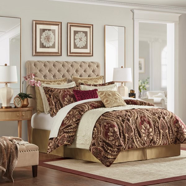 Croscill Classics Julius 4 Piece Comforter Set in Burgundy, Queen CCL10-0001 - Image 4