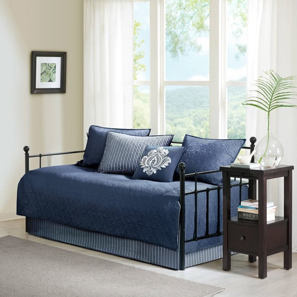 Madison Park Quebec 6 Piece Reversible Daybed Cover Set in Navy, Daybed MP13-4971 - Image 7