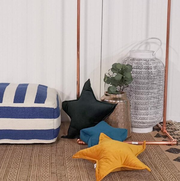 Bittersoet feestverhuur - kussens te huur, poef