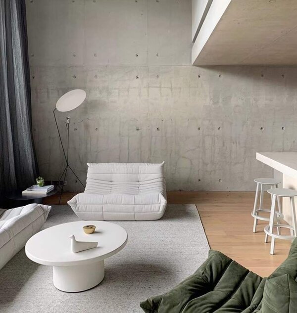 Louise Lounge Chair - Image 2