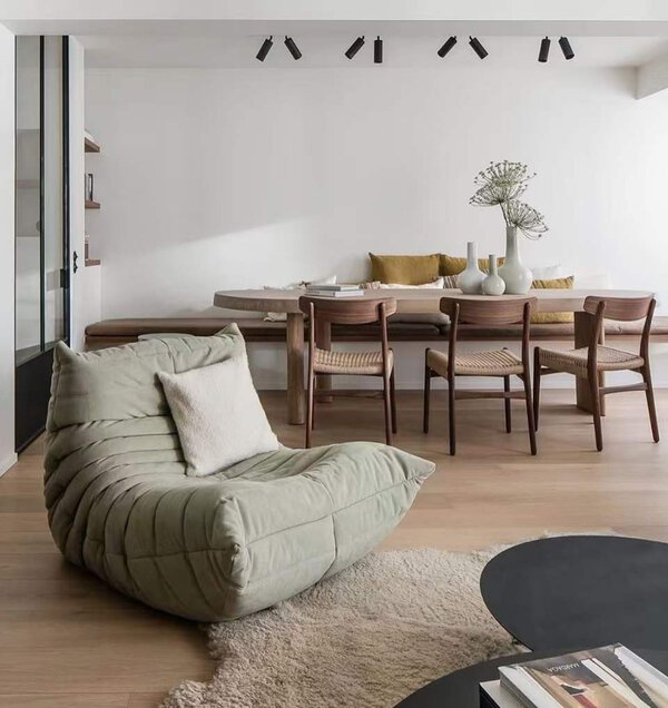 Louise Lounge Chair - Image 5