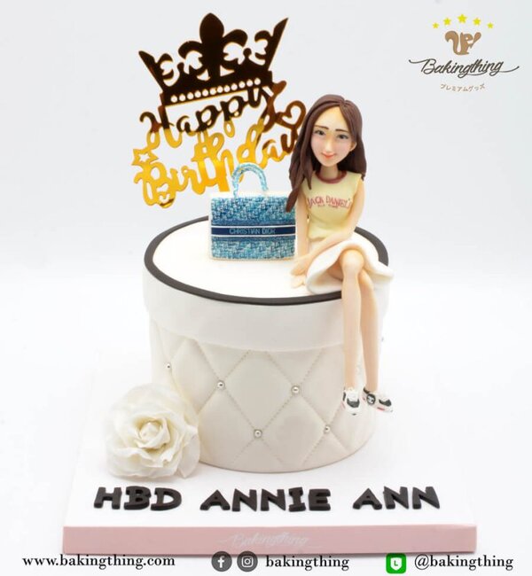 เค้ก 3 มิติ Dior