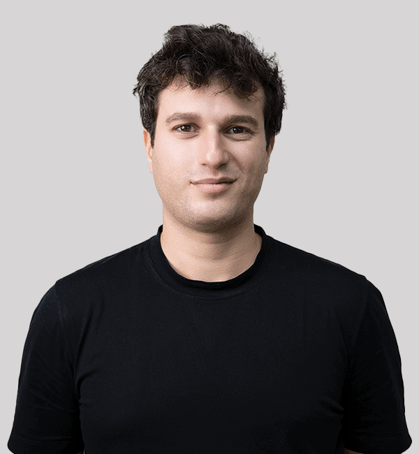 Portrait of the co-founder and CEO at Syncrow.