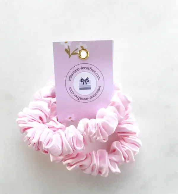 Caja de regalo personalizada Happy Birthday Coquettes con detalles chic y divertidos - Imagen 6