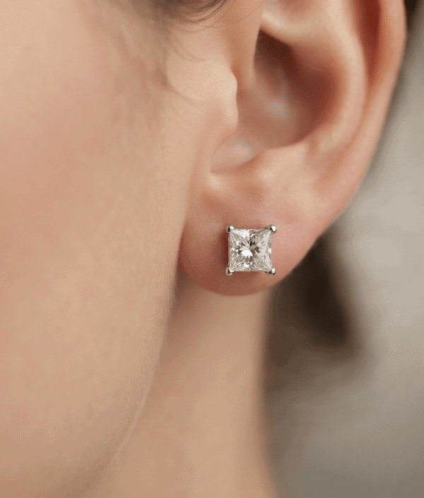 14k .76ctw Princess Cut Diamond Studs - Image 2