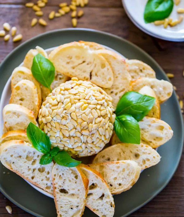 Basil Pesto Goat Cheese Ball