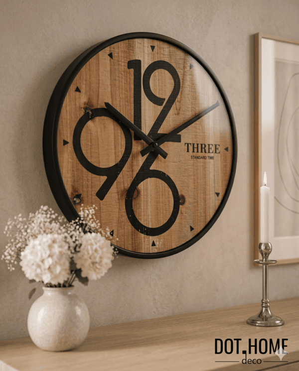 RELOJ DE MADERA CON BORDE DE METAL NEGRO