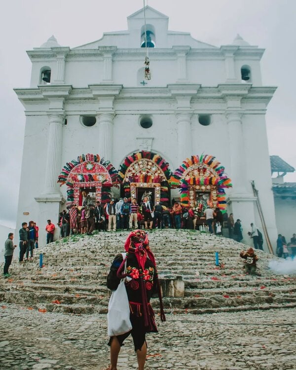 Guatemala's Mountainous Heart - Image 5
