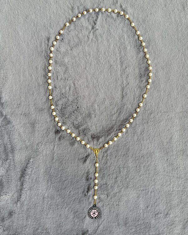 DELLAFUENTE BLANCO Y DORADO - Imagen 2