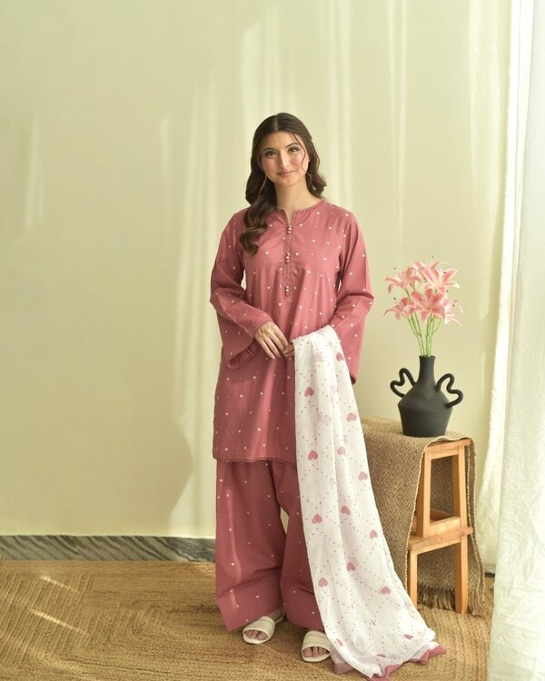 PINK HEART EMBROIDERED LAWN 3PC WITH CHIFFON DUPPATA - Image 3