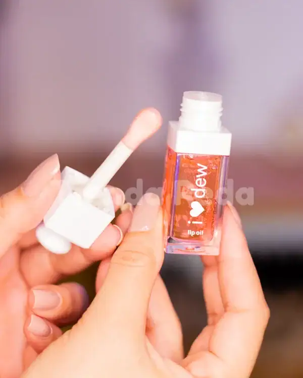 imagen-lip-oil-aoa-studio-tiendareda (6)