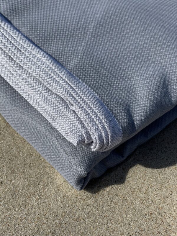 24hugs - HUG ME grey | chusta tkana