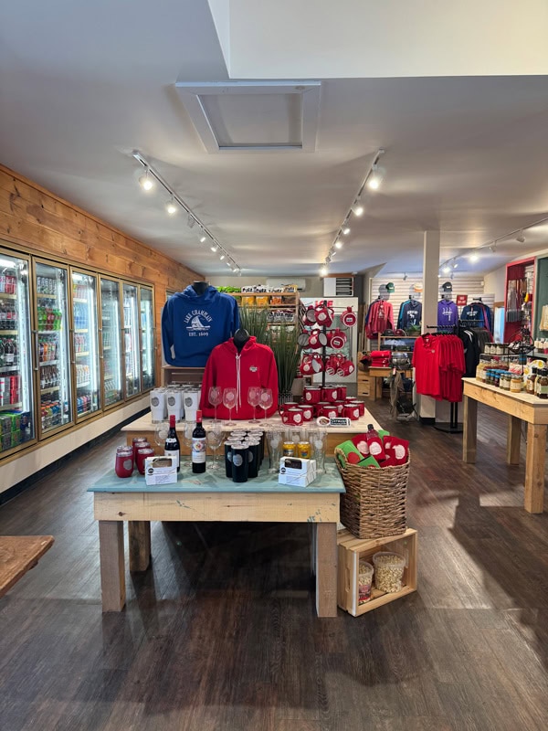 apple island resort general store