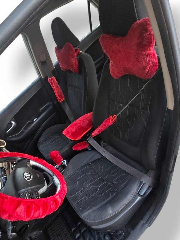 Kit d'Accessoires en Fourrure – Image 8