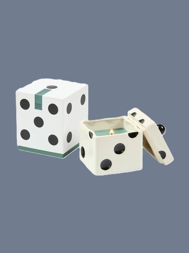 Vela con tapa "Lucky dice" misted lime