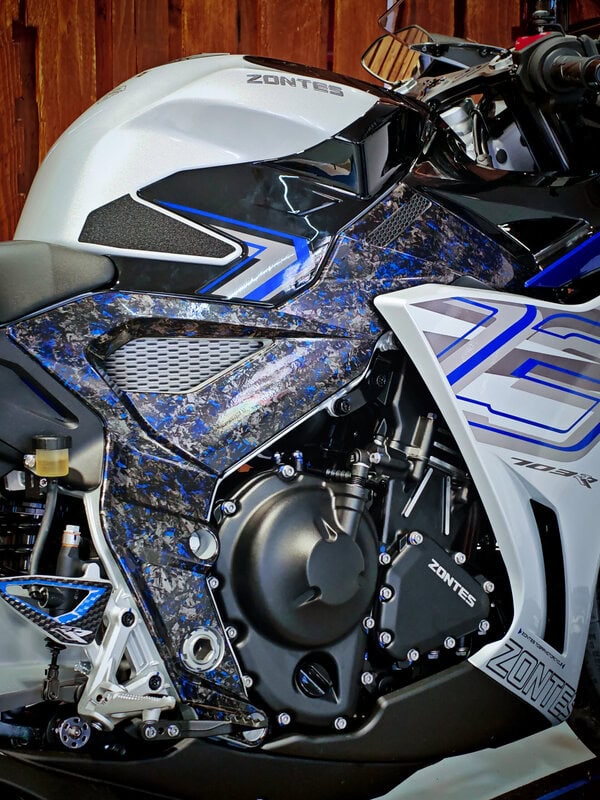 kit vinilo chasis zontes 703 rr