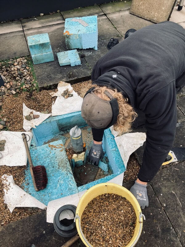 Überprüfung Anschlagspunkt - Meister im Seil GmbH - Industriekletterer Hamburg