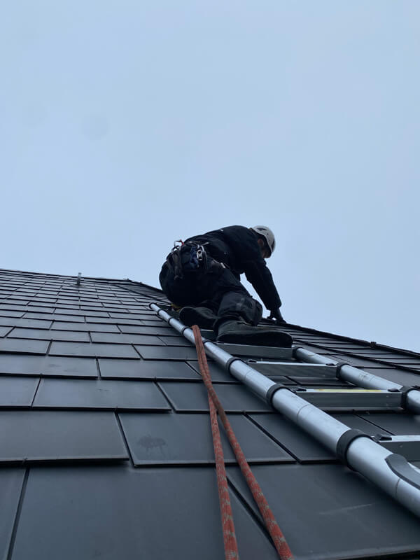 Dachreparatur - Meister im Seil GmbH - Industriekletterer Hamburg