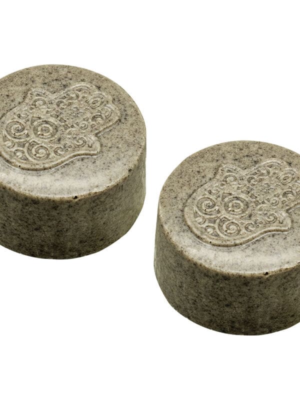 Cookies and Cream Hash Rosin Truffle 2 Pack by Rosin Heads. Premium chocolates featuring crunchy cookies, 20mg THC, & live rosin at Montrose Cannabis.