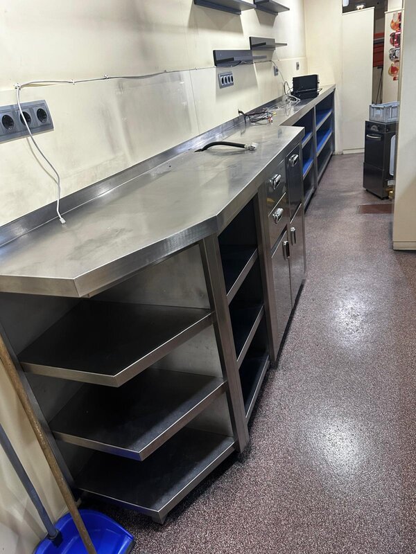 mueble cafetero + mueble con estanterias acero inoxidable
