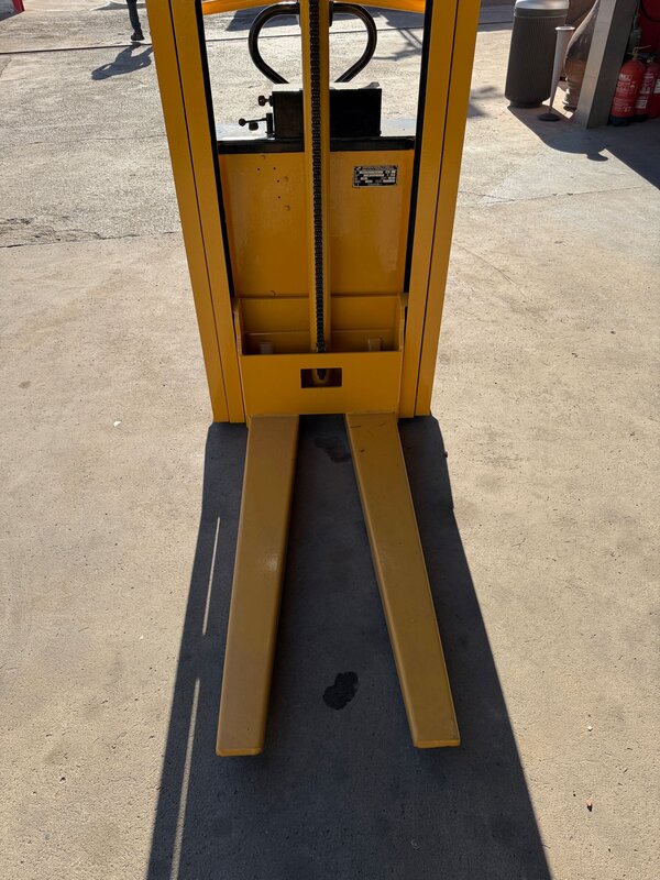apilador elÉctrico mpic 2b – 1000 kg