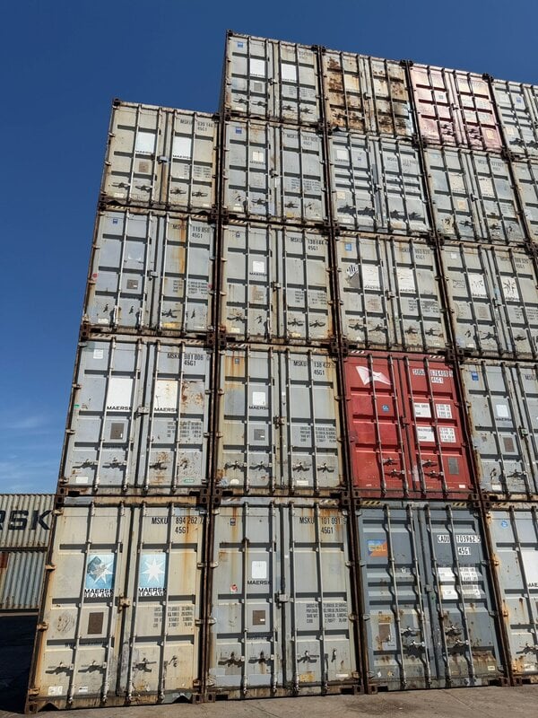 contenedores marítimos 40’ hq / high cube – modelo 45g1 – carga útil aprox. 26.000 kg