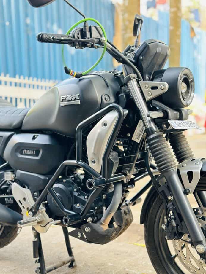 Yamaha FZ X  Hybrid Crash Guard with Sliders - Image 5
