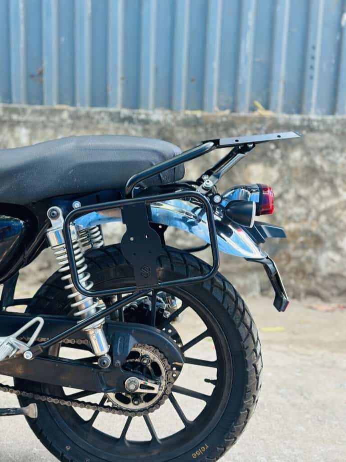 Honda Highness CB 350 Saddle Stay with Top Rack