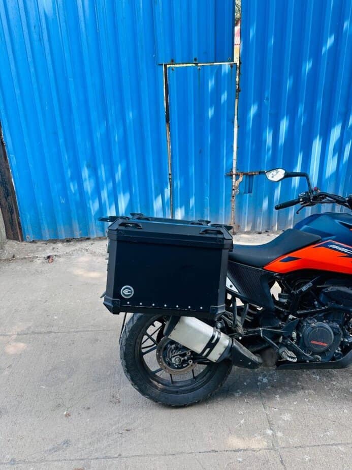 KTM Adventure 250-390 Pannier stay with Top Rack (Without Box) - Image 4