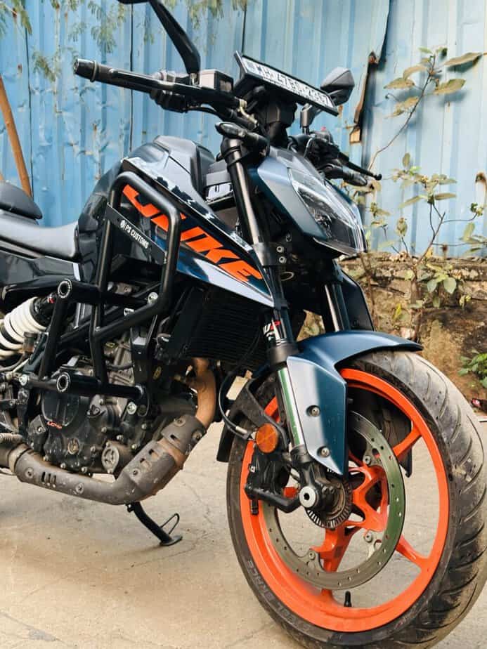 Crash Guard for KTM Duke 250 / 390 Gen 3 (Heavy-Duty Frame & Engine Protection | Bolt-On Fit | Streetfighter Style) - Image 5