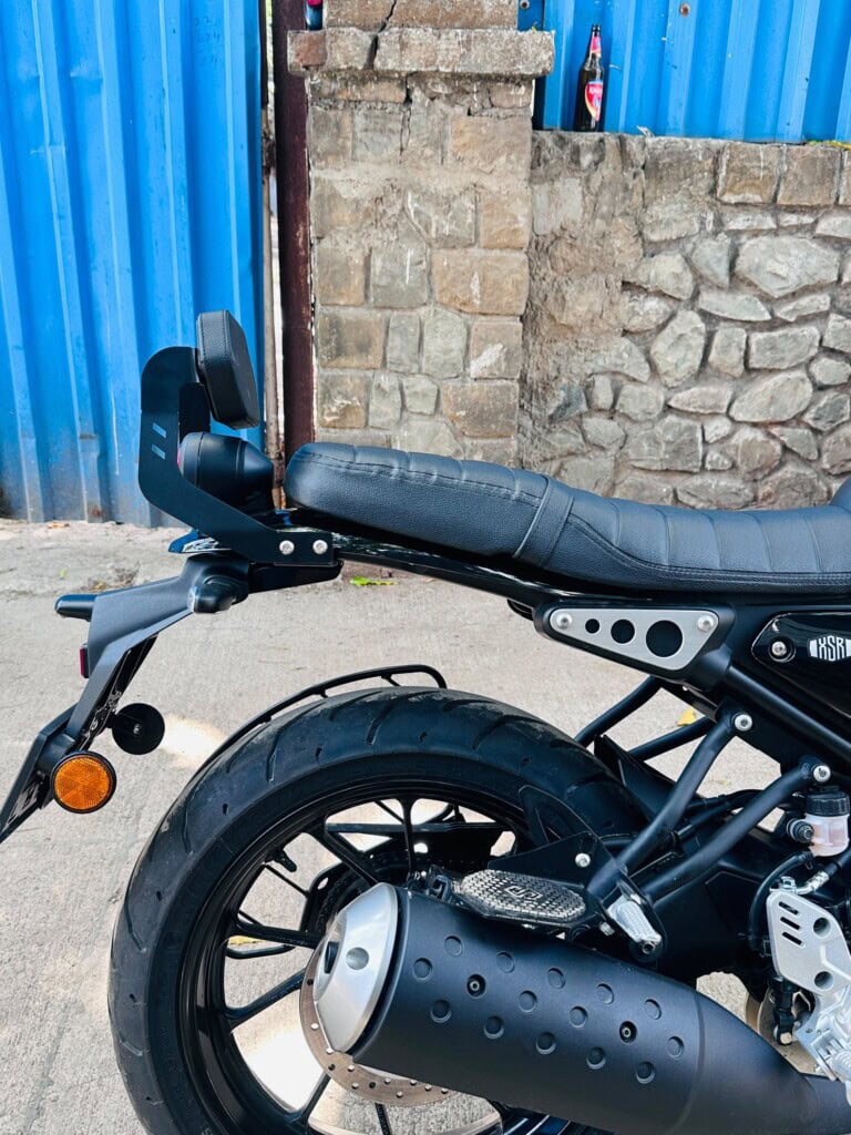 YAMAHA XSR 155 BACKREST Stainless Steel - Image 3