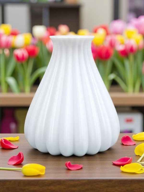 Modern Fluted Vase: Minimalist Table Centerpiece - Image 3