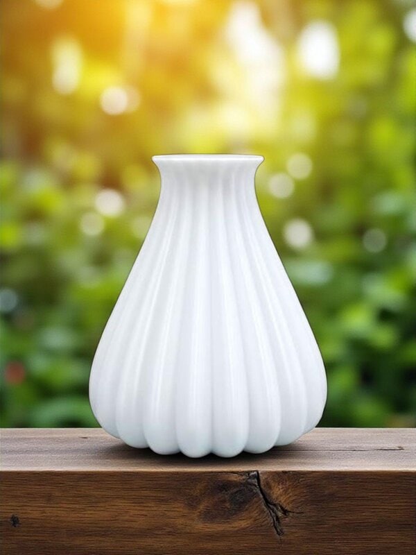 Modern Fluted Vase: Minimalist Table Centerpiece - Image 6