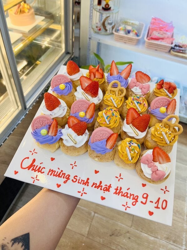 Bánh Sinh Nhật SuSing Cho Lớp Dễ Thương Tiem Banh The Cati Cake - 41 nguyen van tuyet - dong da - ha noi Bánh Sinh Nhật SuSing Cho Lớp Dễ Thương