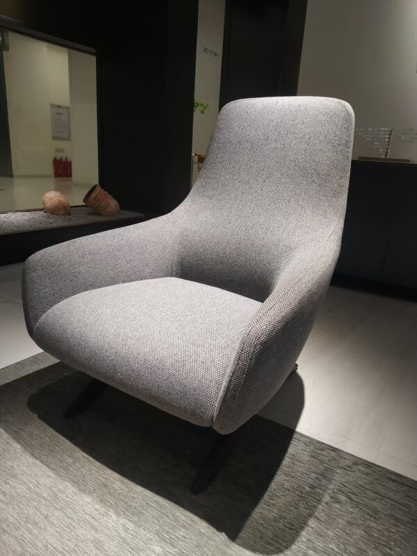 Alonso Chair - Image 4