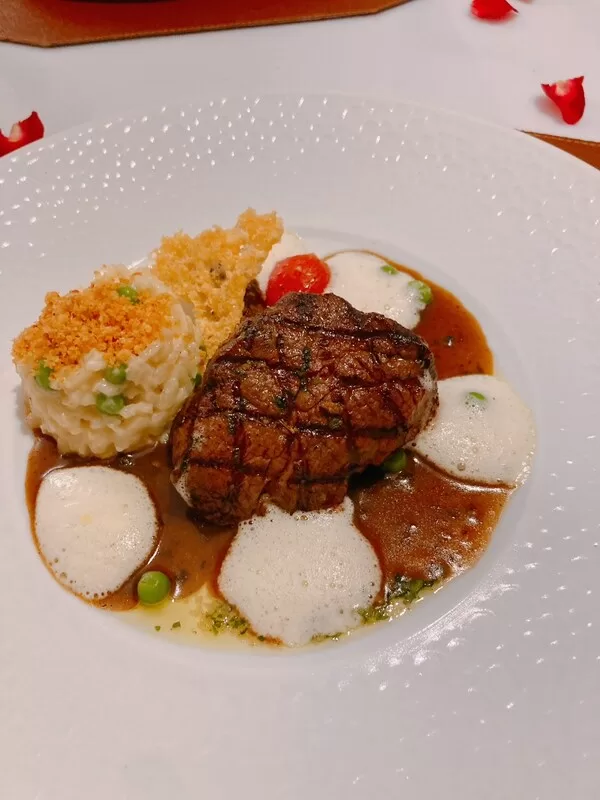 La Badiane Restaurant 主菜